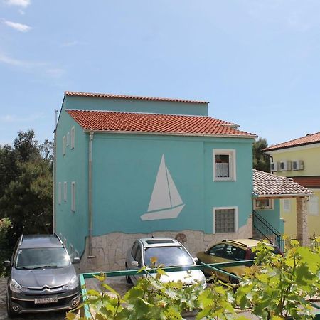Apartmenthaus Fa Rovinj Extérieur photo