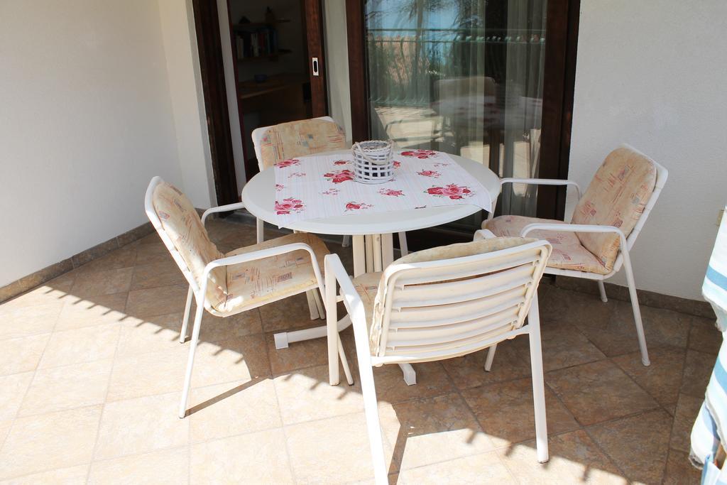 Apartmenthaus Fa Rovinj Extérieur photo
