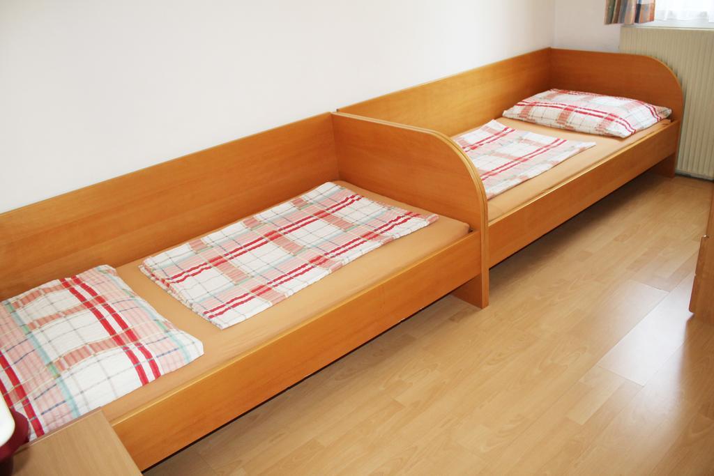 Apartmenthaus Fa Rovinj Extérieur photo