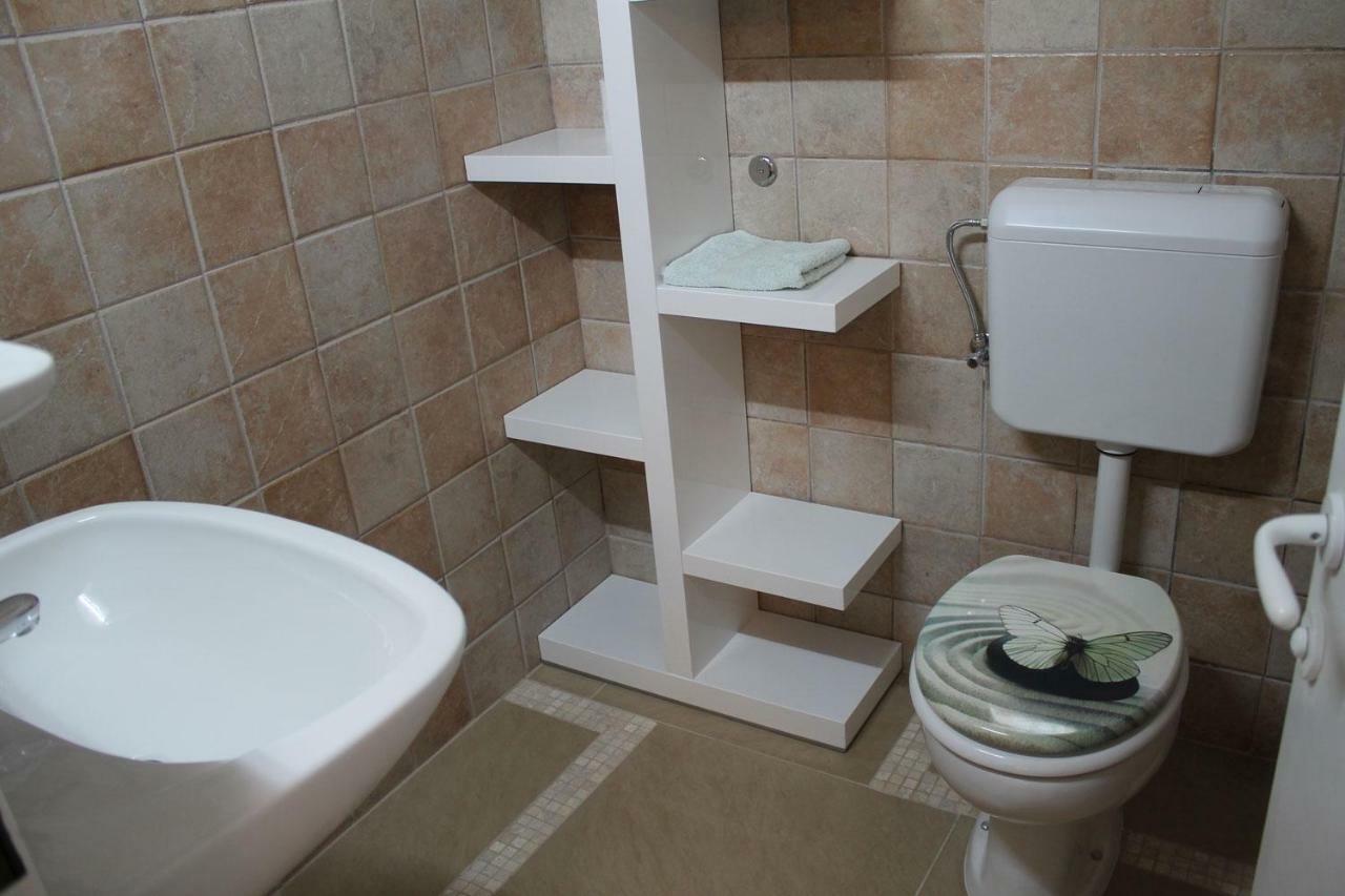 Apartmenthaus Fa Rovinj Extérieur photo