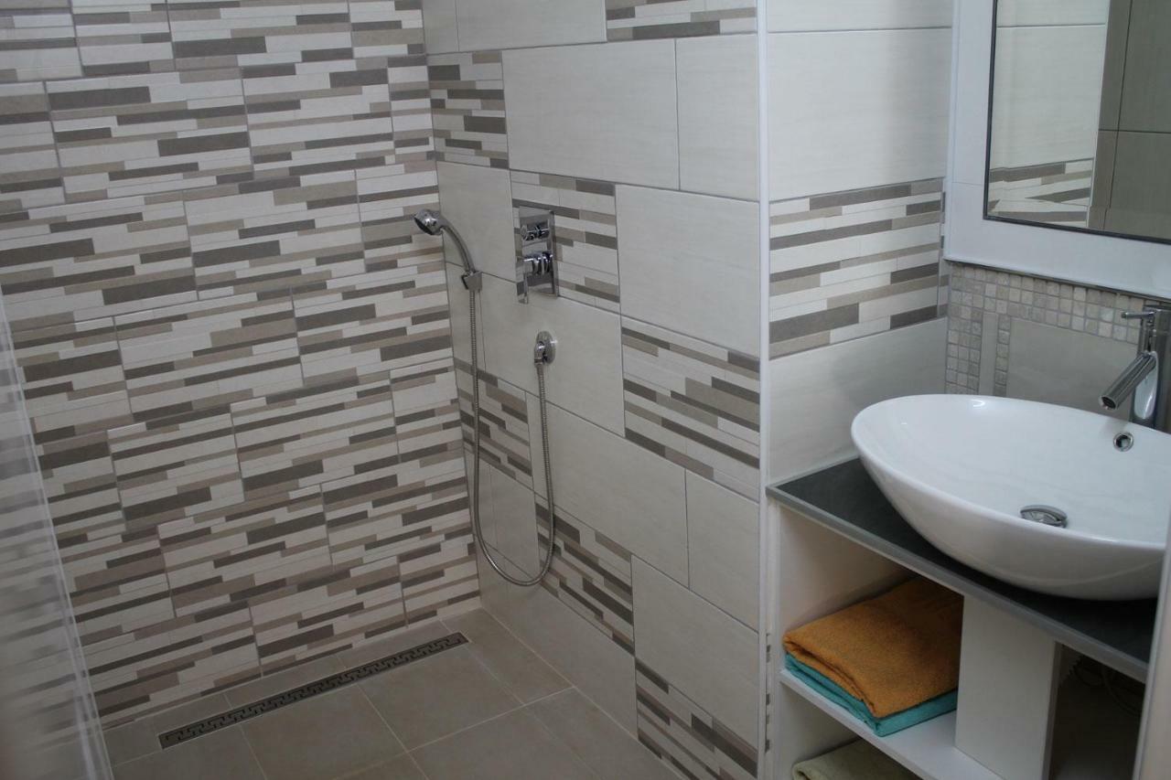 Apartmenthaus Fa Rovinj Extérieur photo