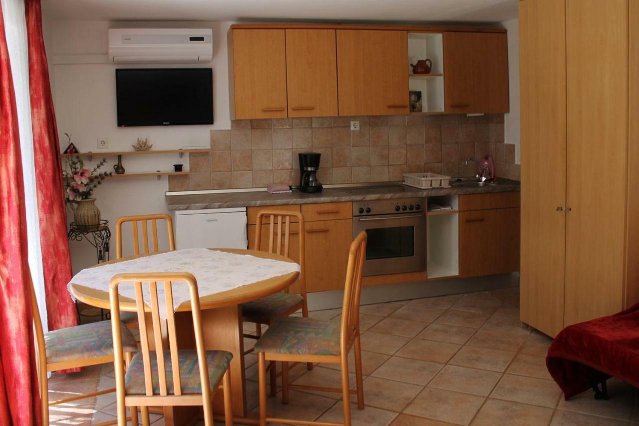 Apartmenthaus Fa Rovinj Extérieur photo