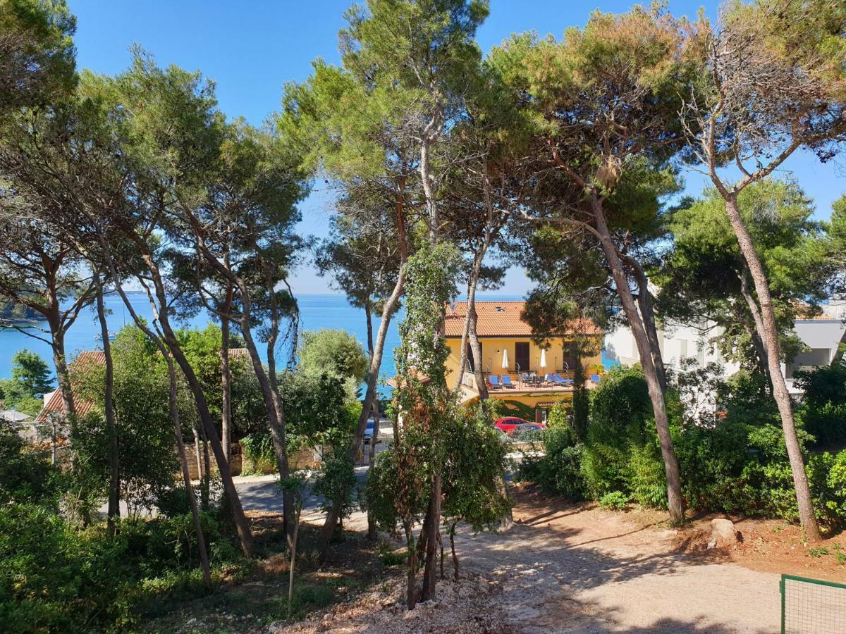 Apartmenthaus Fa Rovinj Extérieur photo