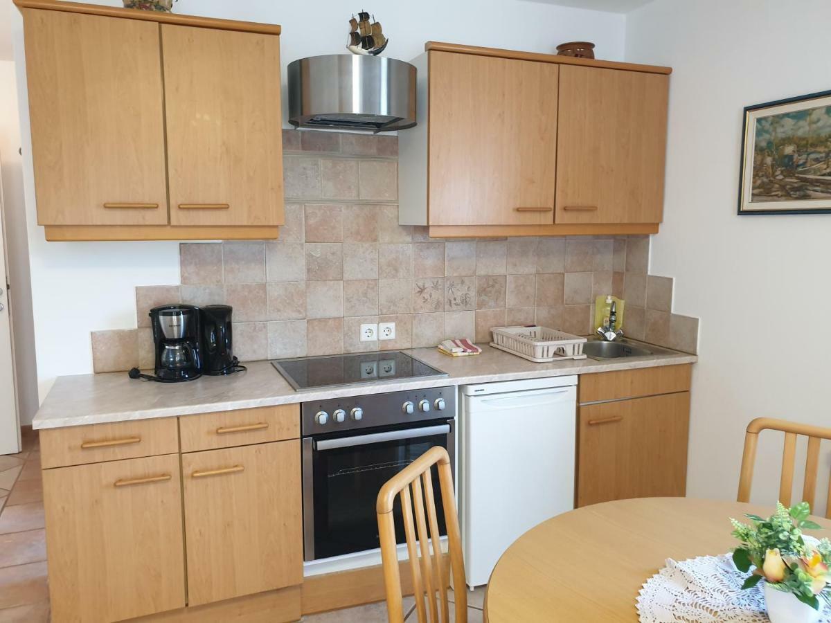 Apartmenthaus Fa Rovinj Extérieur photo