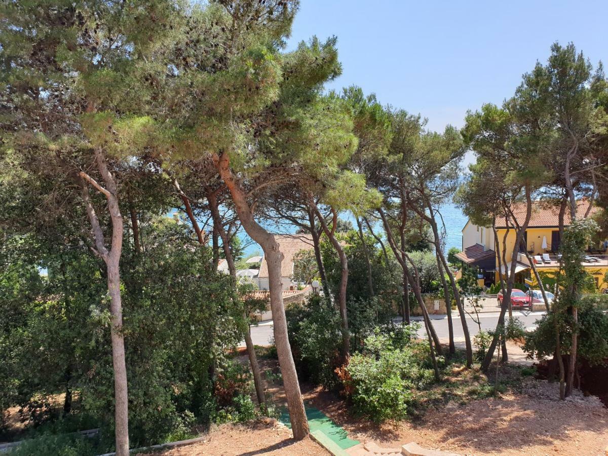 Apartmenthaus Fa Rovinj Extérieur photo