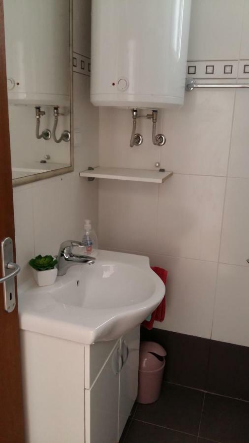 Apartmenthaus Fa Rovinj Extérieur photo